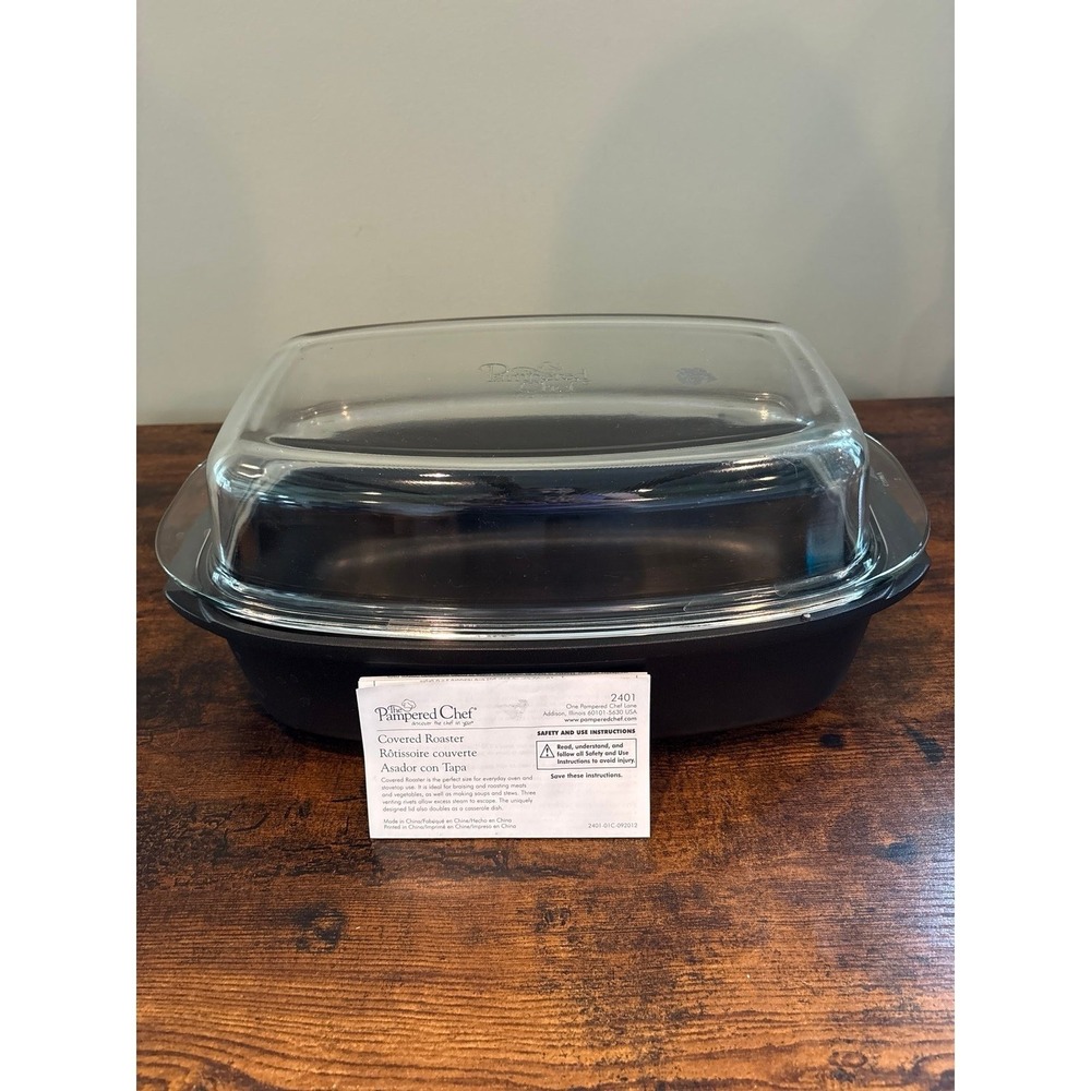 Pampered Chef Covered Roaster#2401 (Dual Use) Pan‎